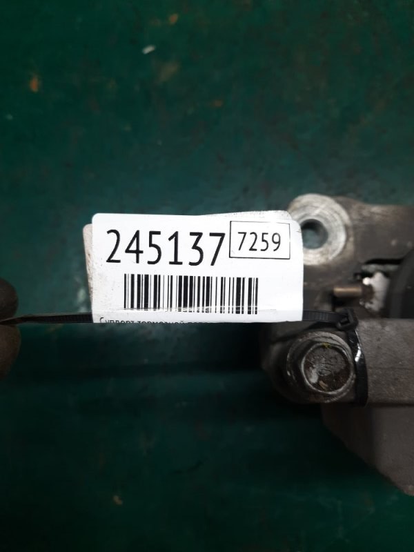 Суппорт тормозной передний левый TOYOTA PRIUS 16- Хэтчбек 1.8 2ZRFXE