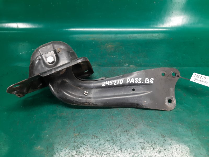 Рычаг задней подвески продольный левый VOLKSWAGEN PASSAT B8 14- 2016 Седан 1.8 CPRA 1K0 505 223 L Б/У