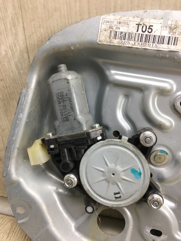 Стеклоподъемник задний правый KIA FORTE/CERATO TD 08-13 TD 2.0 G4KD