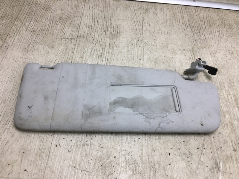 Запчасть козырек солнцезащитный правый VOLKSWAGEN PASSAT B7 11-15 2014 A32 1.8 CPRA 561 857 552 A Б/У Козырек солнцезащитный правый VOLKSWAGEN PASSAT B7 11-15 2014 A32 1.8 CPRA 561 857 552 A Б/У