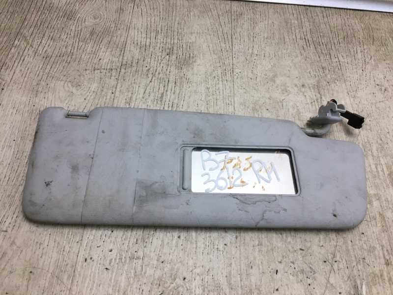 Козырек солнцезащитный правый PASSAT B7 11-15 2014 A32 1.8 CPRA Козырек солнцезащитный правый PASSAT B7 11-15 2014 A32 1.8 CPRA