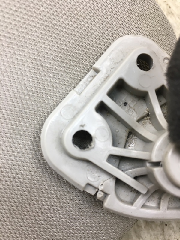 Козырек солнцезащитный левый X-TRAIL/ROGUE T32 13-20 2017 T32 2.5 QR25DE