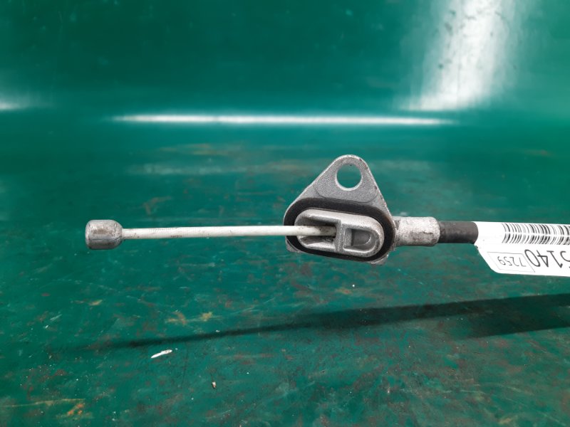 Трос стояночного тормоза задний левый PRIUS 16- 2016 Хэтчбек 1.8 2ZRFXE Трос стояночного тормоза задний левый PRIUS 16- 2016 Хэтчбек 1.8 2ZRFXE