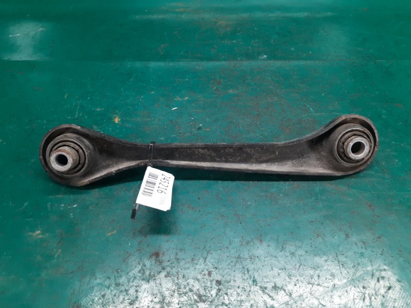 Рычаг задней подвески поперечный правый VOLKSWAGEN PASSAT B8 14- Седан 1.8 CPRA Рычаг задней подвески поперечный правый VOLKSWAGEN PASSAT B8 14- Седан 1.8 CPRA