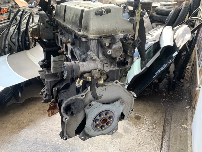 Двигатель на запчасти ( под ремонт ) GALANT 03-12 2006 Седан 2.4 4G69