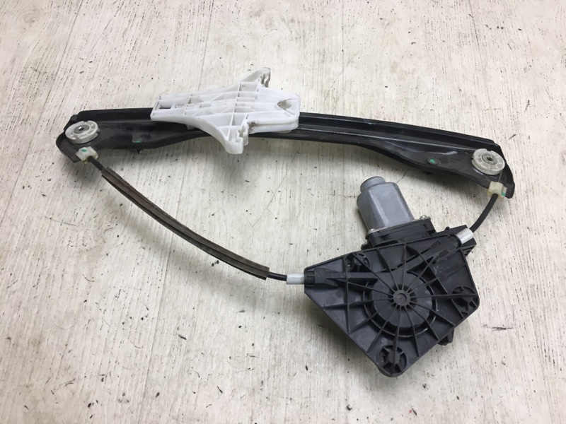 Стеклоподъемник задний правый JETTA USA 10-17 2011 162 CBTA 2.5L