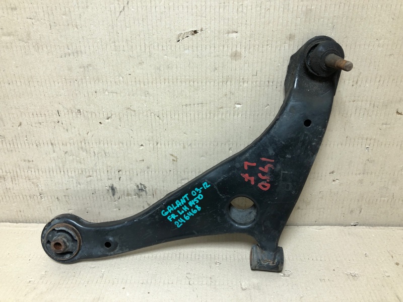 Рычаг передней подвески нижний передний левый MITSUBISHI GALANT 03-12 2006 Седан 2.4 4G69 MN161705 Б/У
