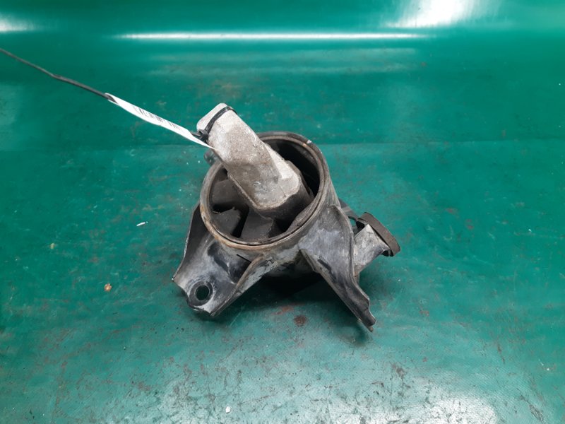 Подушка АКПП левая FORTE/CERATO TD 08-13 2012 Седан G4KD 2.0L Подушка АКПП левая FORTE/CERATO TD 08-13 2012 Седан G4KD 2.0L