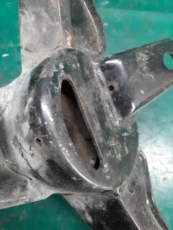 Подушка АКПП левая FORTE/CERATO TD 08-13 2012 Седан G4KD 2.0L Подушка АКПП левая FORTE/CERATO TD 08-13 2012 Седан G4KD 2.0L