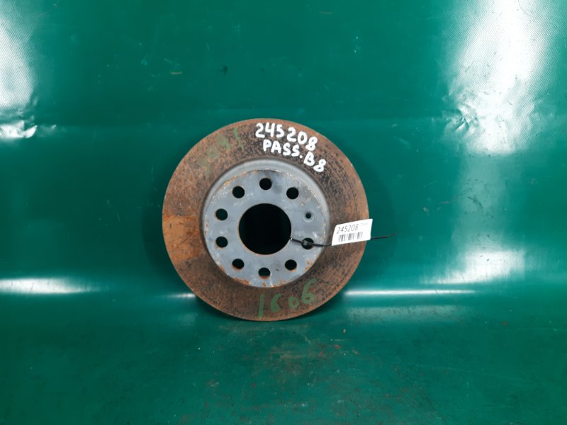 Тормозной диск задний VOLKSWAGEN PASSAT B8 14- 2016 Седан 1.8 CPRA 561 615 601 A Б/У