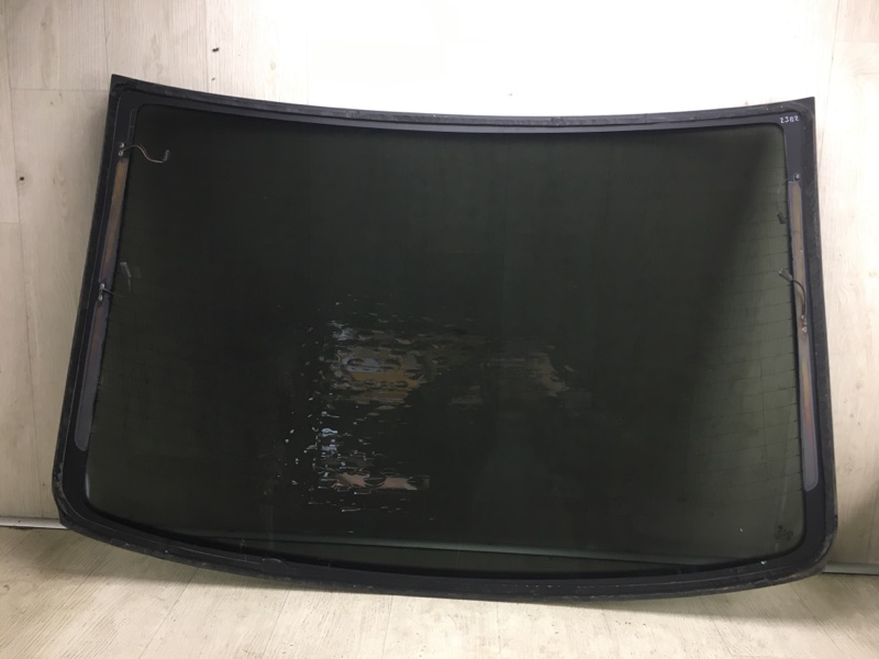 Стекло заднее VOLKSWAGEN JETTA USA 18- JEM 1.4 DGXA