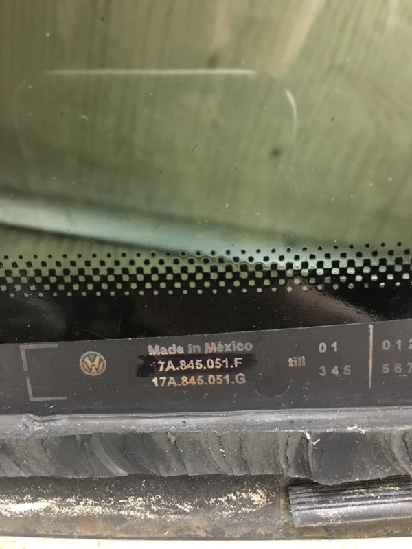 Стекло заднее JETTA USA 18- 2018 JEM 1.4 DGXA