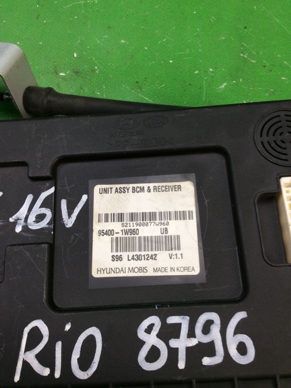 Блок электронный KIA RIO UB 2011-2017 UB 1.6 G4FD Блок электронный KIA RIO UB 2011-2017 UB 1.6 G4FD