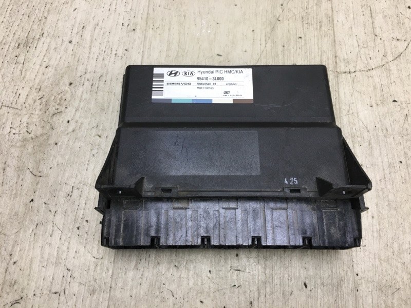 Запчасть блок электронный HYUNDAI GRANDEUR 05-11 2005-2010 TG 3.3 G6DB 95410-3L000 Б/У Блок электронный HYUNDAI GRANDEUR 05-11 2005-2010 TG 3.3 G6DB 95410-3L000 Б/У