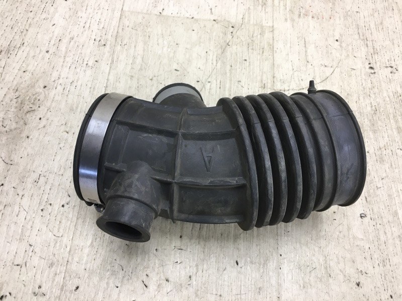 Патрубок воздушного фильтра X-TRAIL/ROGUE T32 13-20 2017 T32 2.5 QR25DE Патрубок воздушного фильтра X-TRAIL/ROGUE T32 13-20 2017 T32 2.5 QR25DE