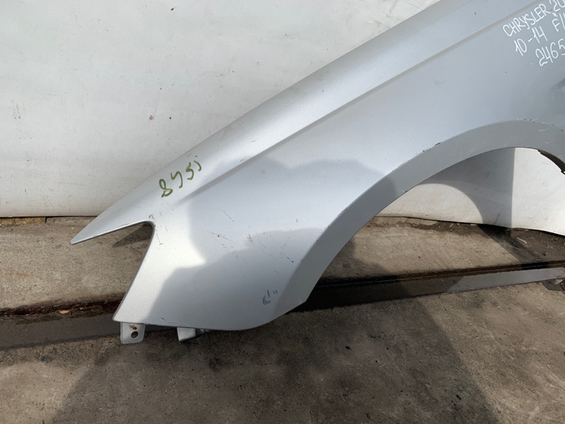 Крыло переднее левое CHRYSLER 200 10-14