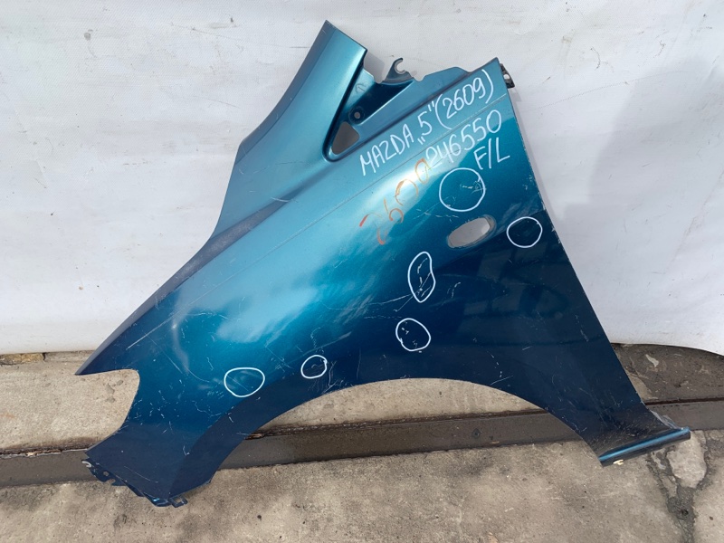 Крыло переднее левое 5 CR 05-10 2008 Минивен 2.3