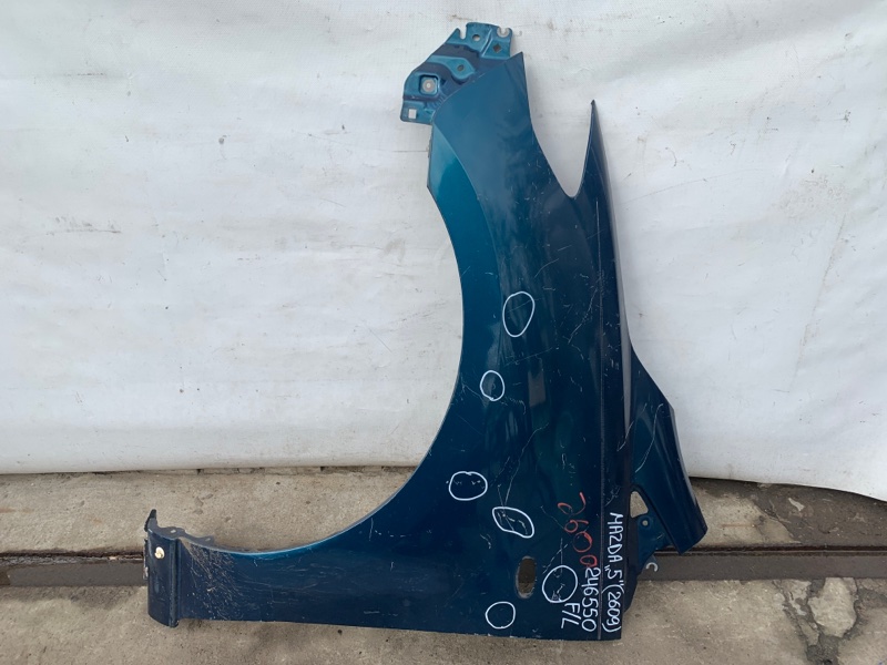 Крыло переднее левое 5 CR 05-10 2008 Минивен 2.3