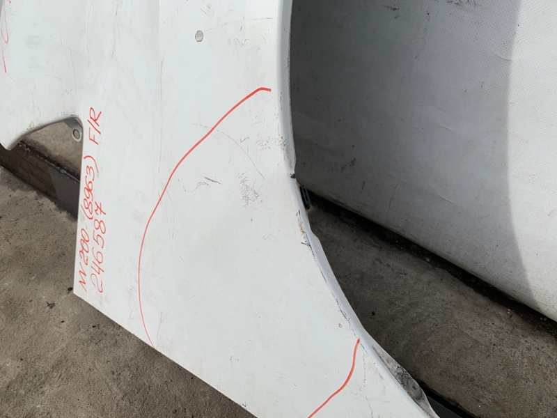 Крыло переднее правое NV200 USA 13- 2017 M20X 2.0 MR20DE