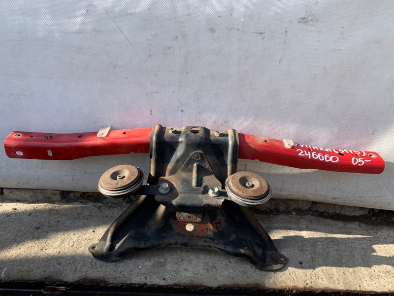 Панель передняя верхняя SUZUKI GRAND VITARA 05-15 Внедорожник 2.7