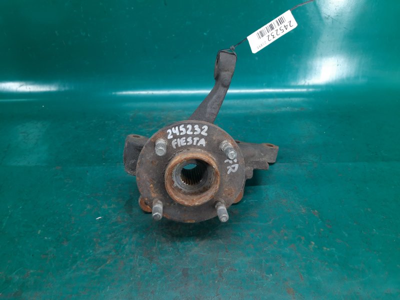 Запчасть кулак поворотный передний правый FORD FIESTA 08-17 2013 Хэтчбек 1.6 XDEZ AY1Z-3K185-A Б/У Кулак поворотный передний правый FORD FIESTA 08-17 2013 Хэтчбек 1.6 XDEZ AY1Z-3K185-A Б/У