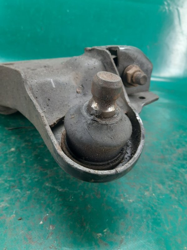 Рычаг передней подвески нижний левый QX56 / TITAN / ARMADA 04-16 2006 Внедорожник VK56DE Рычаг передней подвески нижний левый QX56 / TITAN / ARMADA 04-16 2006 Внедорожник VK56DE