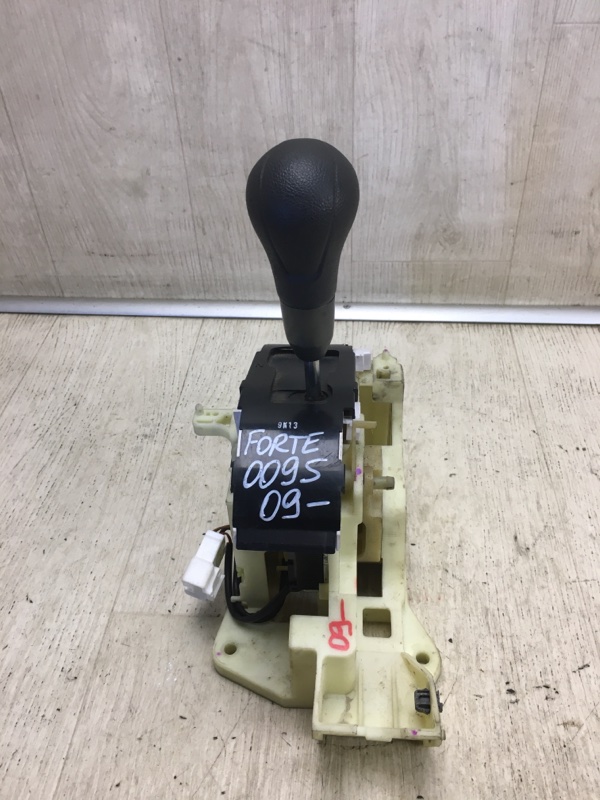 Кулиса АКПП FORTE/CERATO TD 08-13 2009 TD 2.0 G4KD Кулиса АКПП FORTE/CERATO TD 08-13 2009 TD 2.0 G4KD