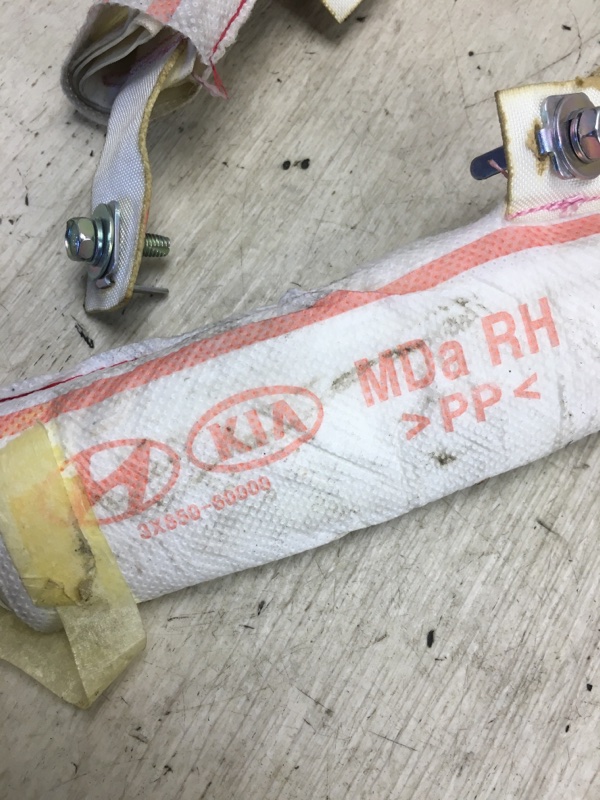 Подушка безопасности (штора) правая ELANTRA MD 10-15 2012 MD 1.8 G4NB