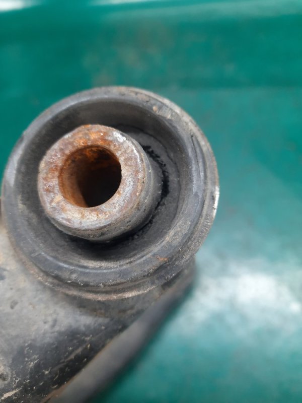 Рычаг передней подвески верхний правый QX56 / TITAN / ARMADA 04-16 2006 Внедорожник VK56DE Рычаг передней подвески верхний правый QX56 / TITAN / ARMADA 04-16 2006 Внедорожник VK56DE