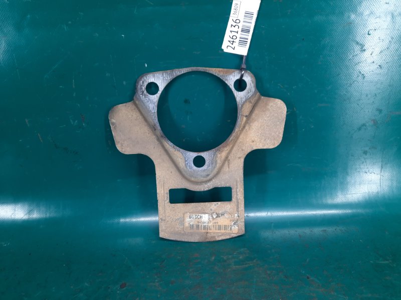 Запчасть защита тормозного диска передняя правая INFINITI QX56 / TITAN / ARMADA 04-16 2006 Внедорожник VK56DE 41150-7S000 Б/У Защита тормозного диска передняя правая INFINITI QX56 / TITAN / ARMADA 04-16 2006 Внедорожник VK56DE 41150-7S000 Б/У