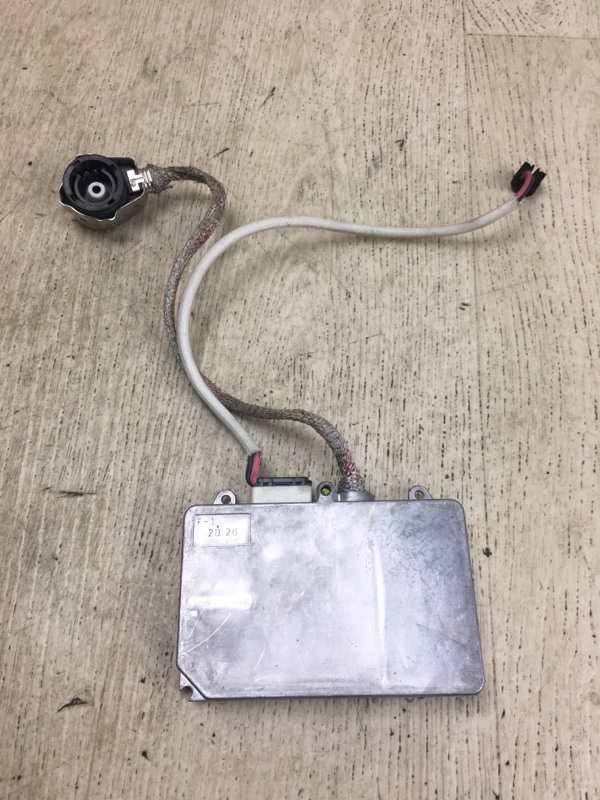 Блок розжига ксенона LEXUS ES350 06-12 Блок розжига ксенона LEXUS ES350 06-12