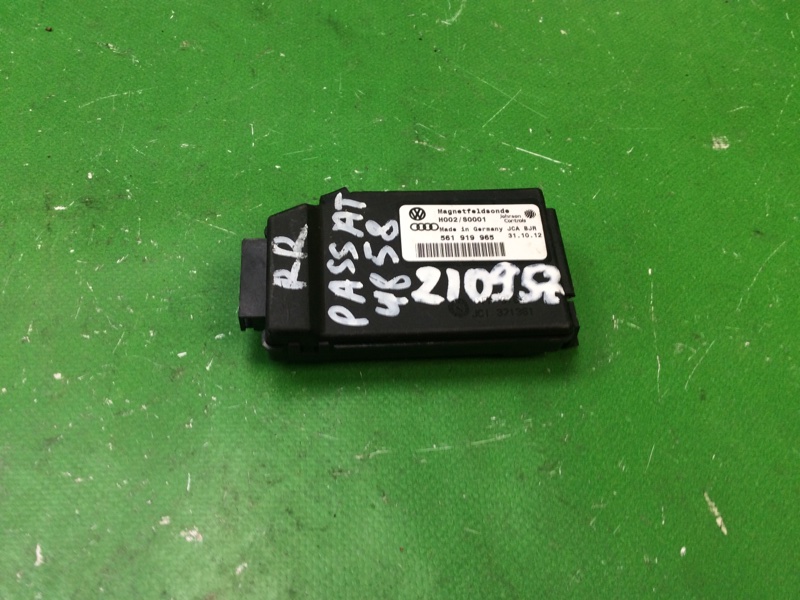 Блок электронный VOLKSWAGEN PASSAT B7 11-15 2013 A32 CBTA 2.5L 561 919 965 Б/У