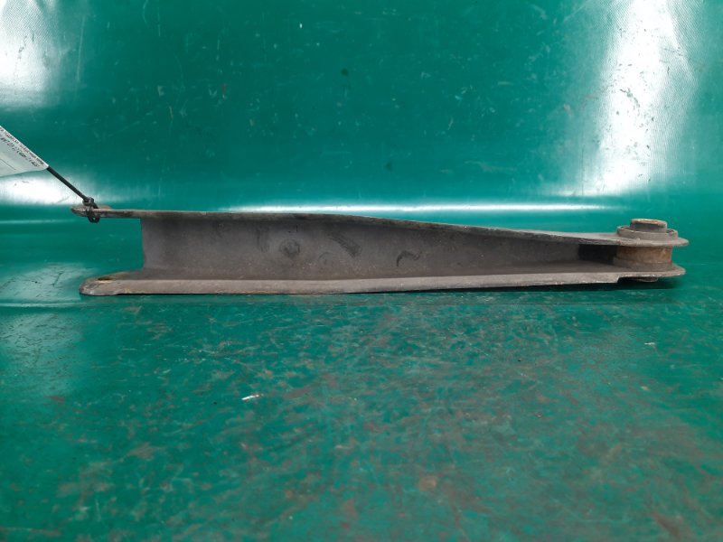 Рычаг задней подвески поперечный нижний GALANT 03-12 2006 Седан 2.4 4G69 Рычаг задней подвески поперечный нижний GALANT 03-12 2006 Седан 2.4 4G69