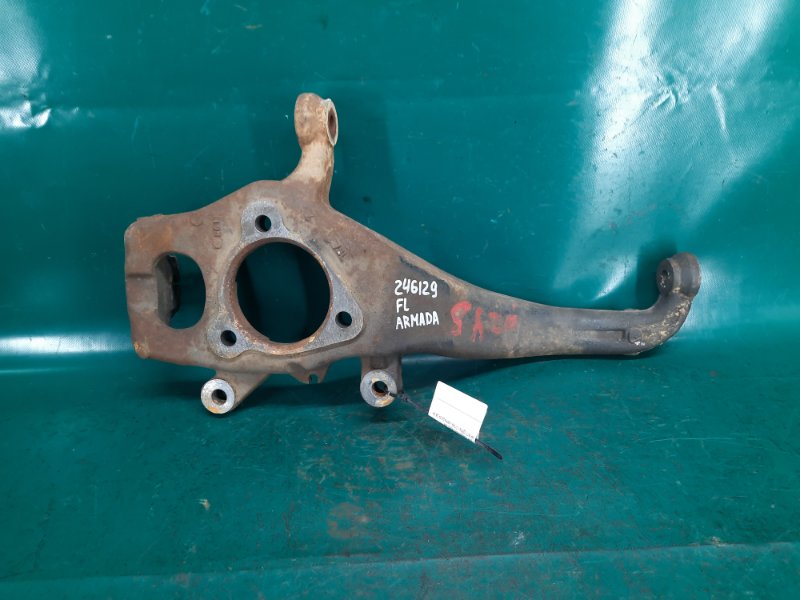 Кулак поворотный передний левый INFINITI QX56 / TITAN / ARMADA 04-16 2006 Внедорожник VK56DE 40015-7S000 Б/У