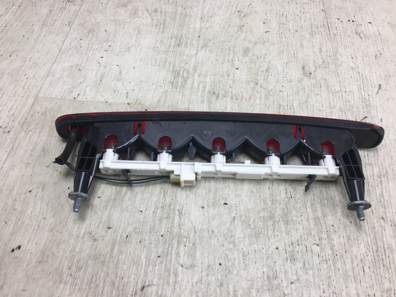 Стоп-сигнал SUZUKI SWIFT 04-11 Стоп-сигнал SUZUKI SWIFT 04-11