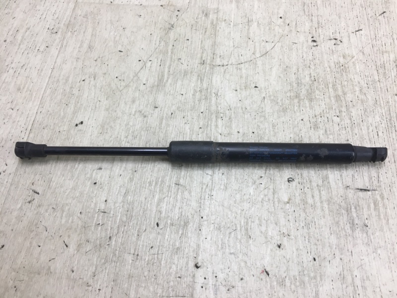 Амортизатор капота AUDI Q5 08-16 8R0823359A Б/У