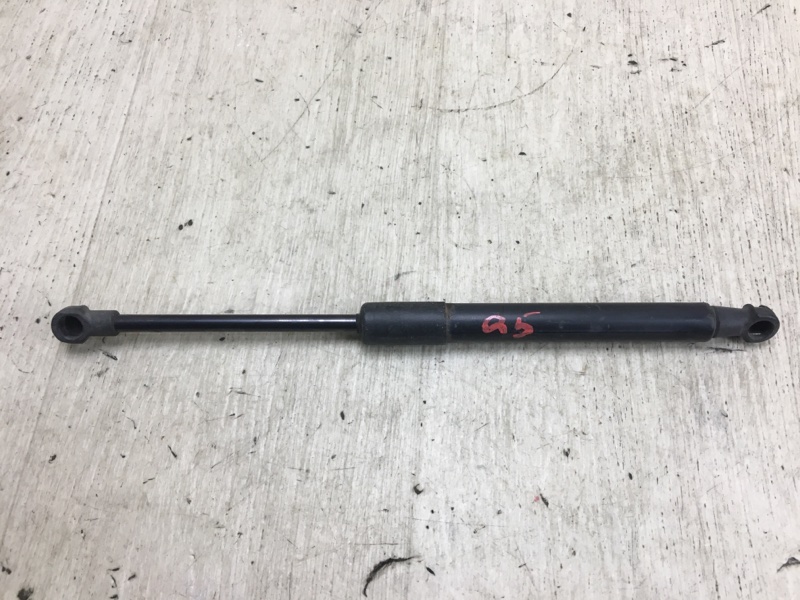 Амортизатор капота Q5 08-16