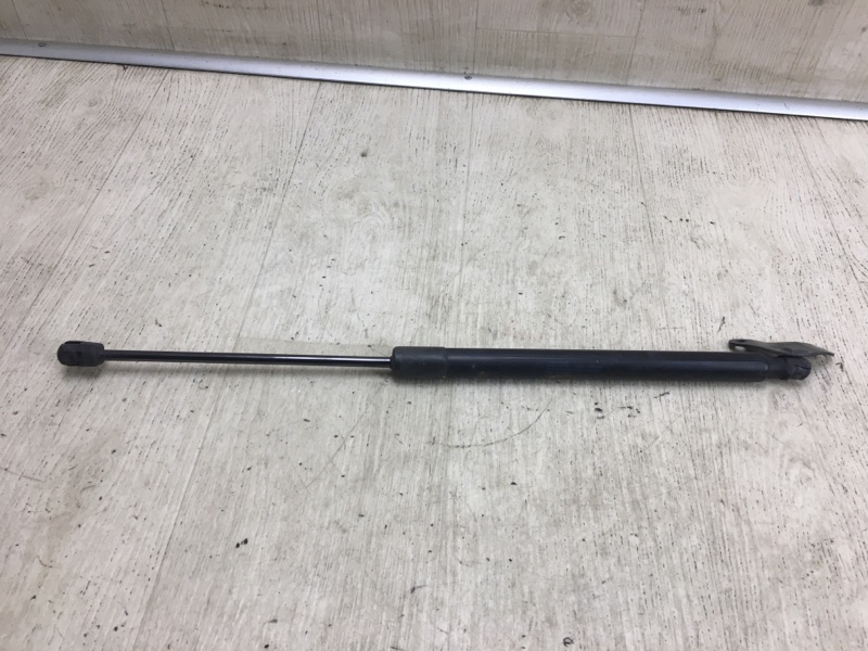 Амортизатор крышки багажника задний правый TIGUAN 08-17