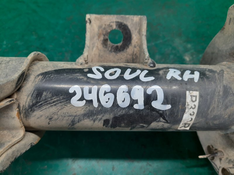 Амортизатор передний правый SOUL PS 13-19 2019 PS 1.6