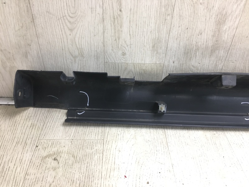 Накладка порога наружная левая TIIDA/VERSA C11 04-11