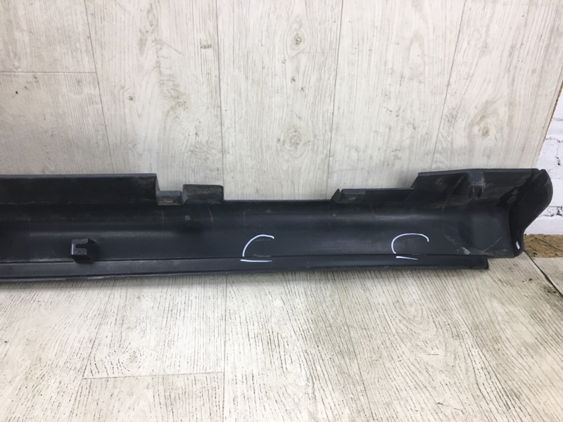 Накладка порога наружная левая TIIDA/VERSA C11 04-11