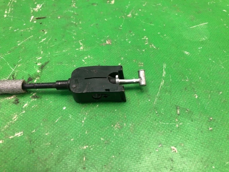 Замок двери передний правый PASSAT B7 11-15 2014 A32 1.8 CPRA