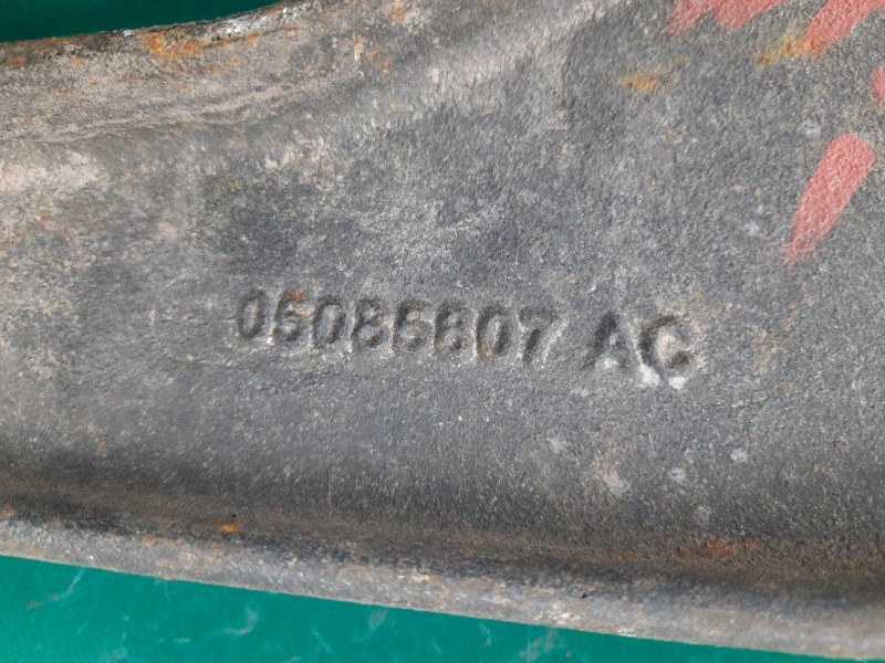 Рычаг передней подвески нижний левый JOURNEY 08-20 2013 2.4