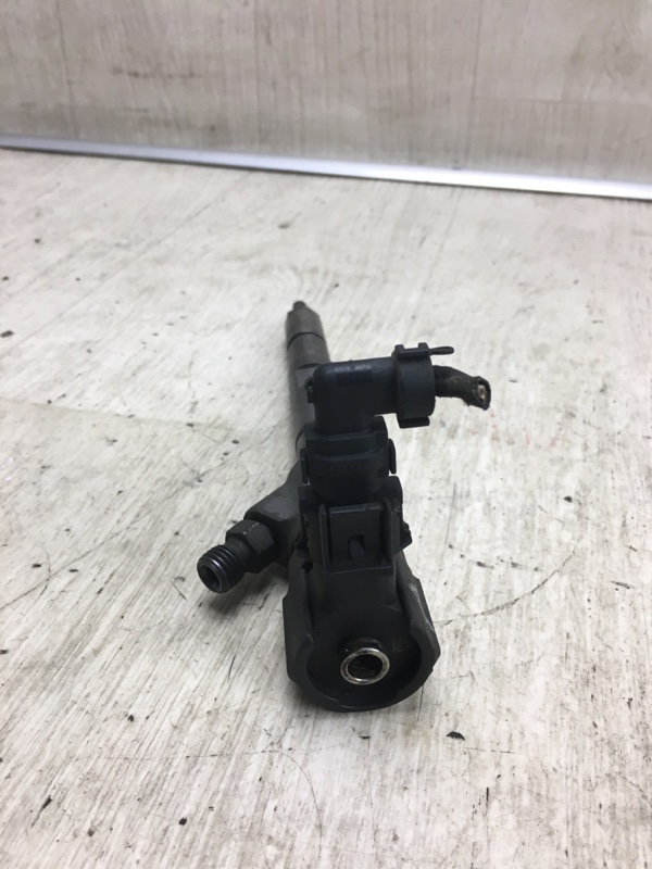 Форсунка топливная SORENTO BL 02-09 2.5 CRDI D4CB