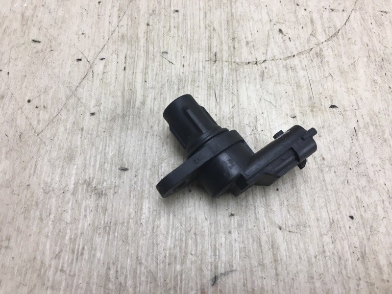 Датчик положения распредвала HYUNDAI SANTA FE (CM) 05-12 2.2CRDI D4EB 39300-27400 Б/У