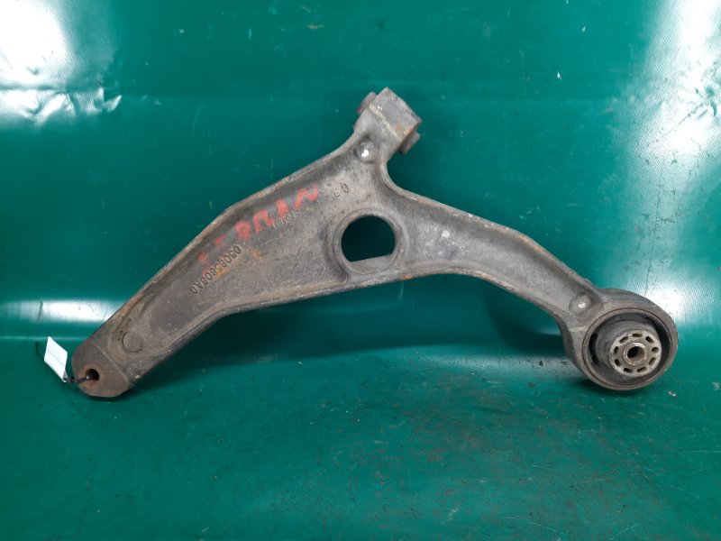 Рычаг передней подвески нижний правый JOURNEY 08-20 2013 2.4 Рычаг передней подвески нижний правый JOURNEY 08-20 2013 2.4