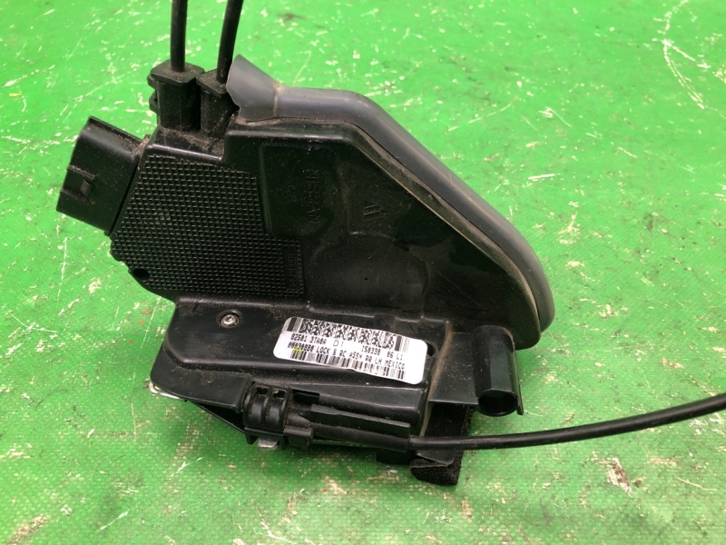 Замок двери задний левый ALTIMA L33 12-18 2015 L33 2.5 QR25DE