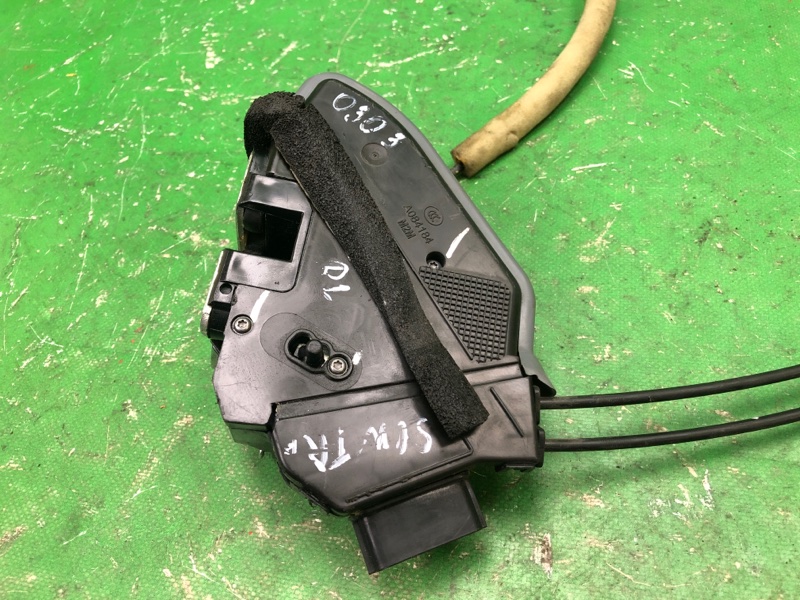 Замок двери задний левый NISSAN SENTRA B17 12-21 B17 1.8 MRA8DE Замок двери задний левый NISSAN SENTRA B17 12-21 B17 1.8 MRA8DE