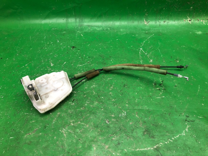 Замок двери задний правый MAZDA 3 BM 13-19 2016 BM 2.0 PE-VPS BJS7-72-310 Б/У