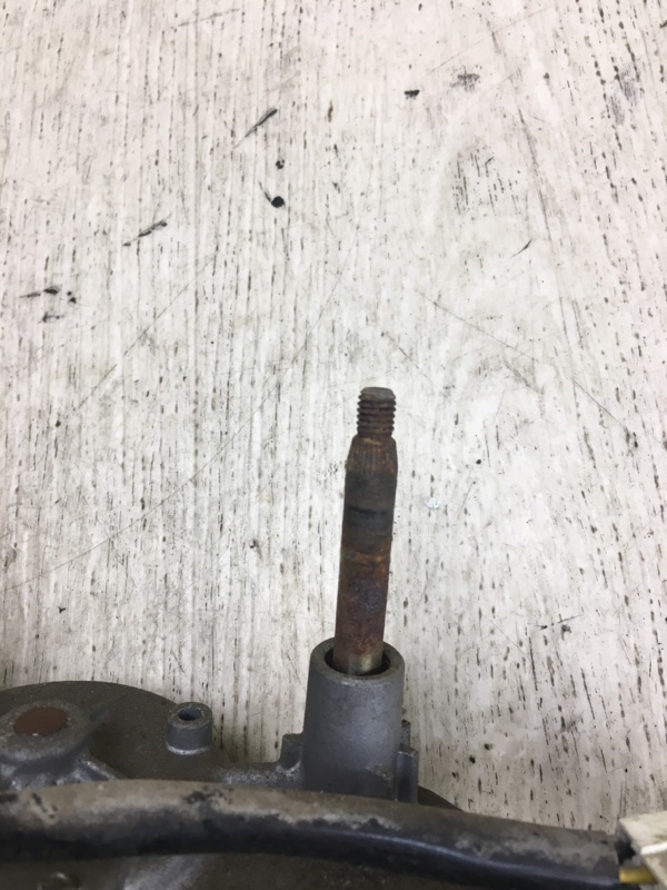 Моторчик стеклоочистителя задний PRIUS - 20 03-11 Моторчик стеклоочистителя задний PRIUS - 20 03-11